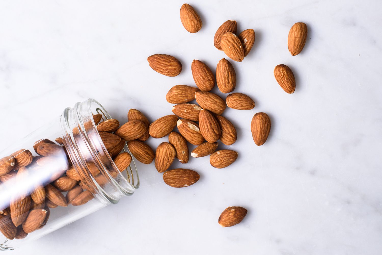 are almonds good for weight loss?
