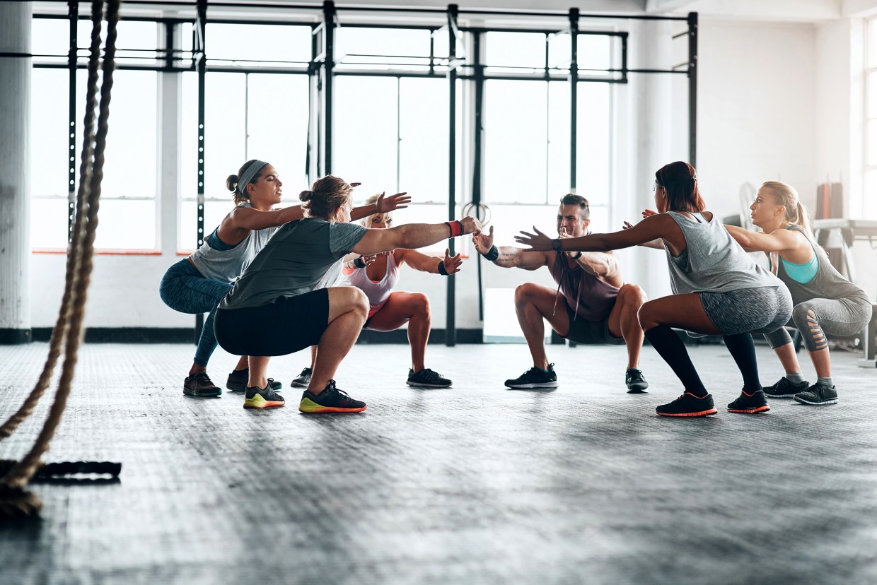 The health benefits of working out with a crowd